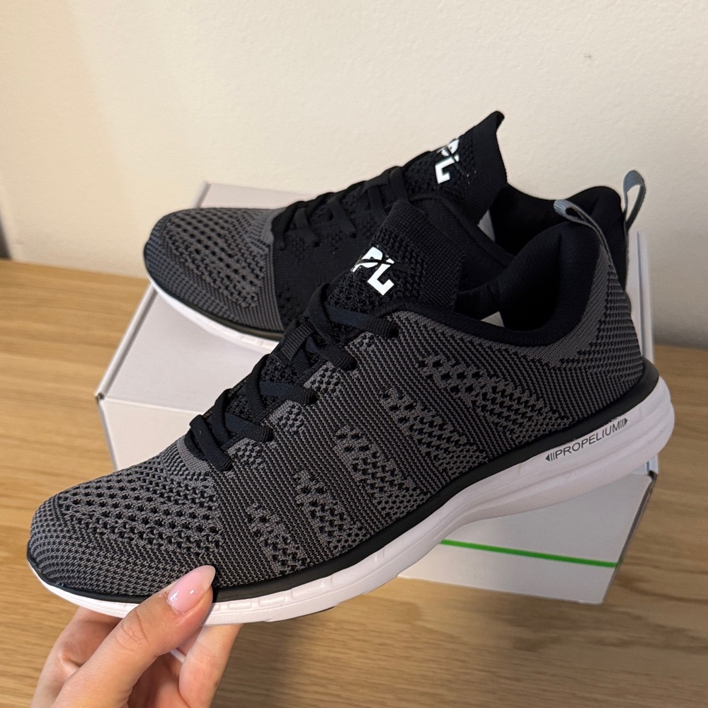 APL Women's Techloom Pro Smoke/Black/White Athletic Shoes